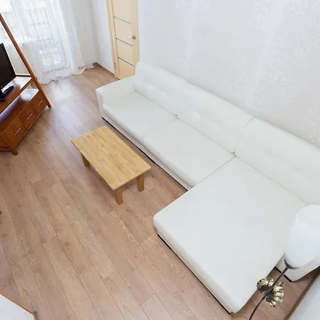 Apartament May Day
